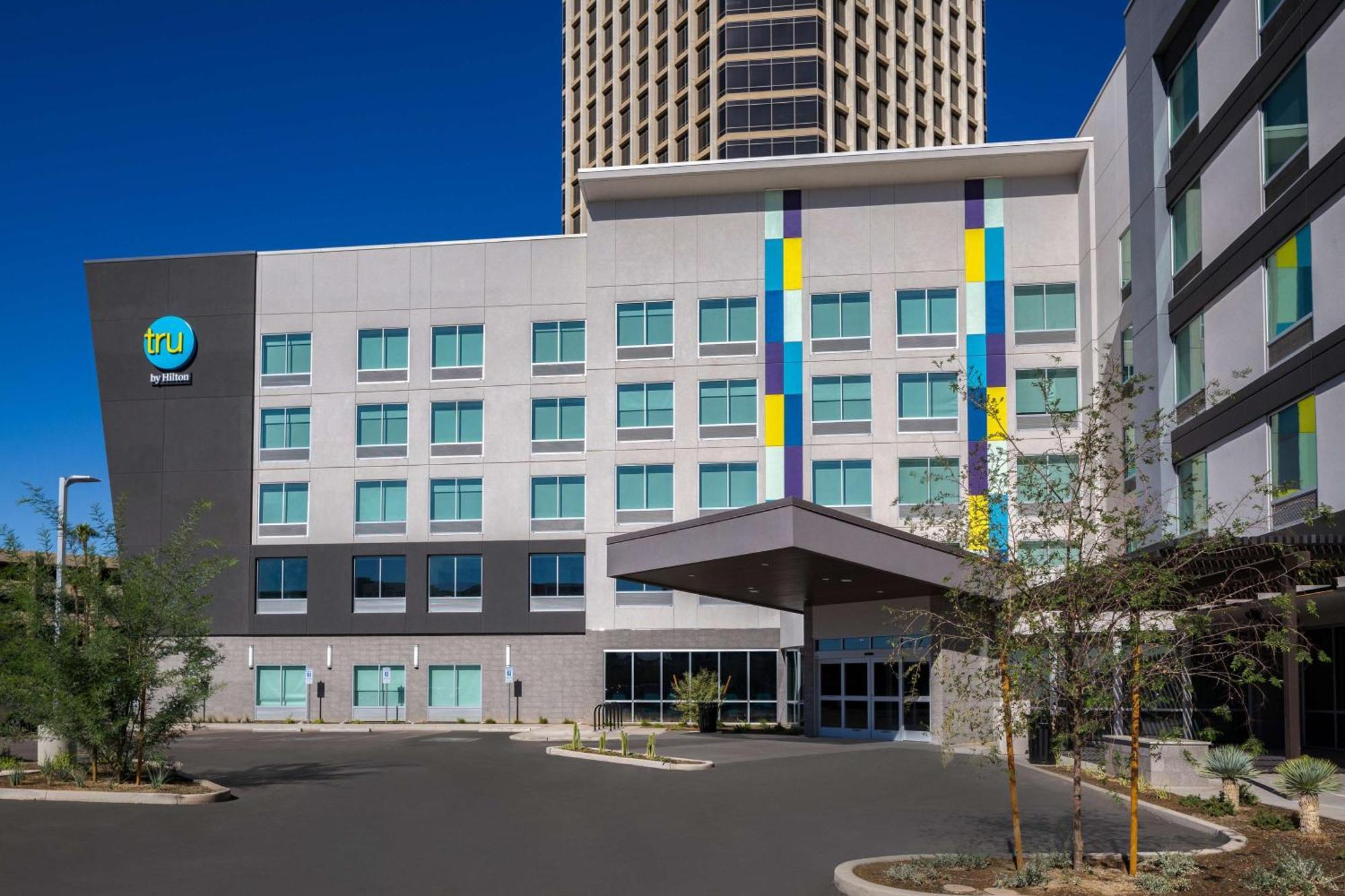 Tru By Hilton Phoenix Midtown Esterno foto